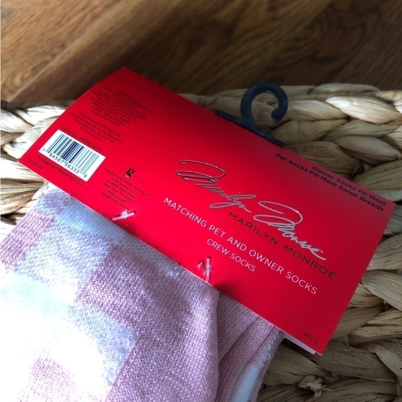 Marilyn Monroe Matching pet & owner crew cuts socks - Picture 4 of 4